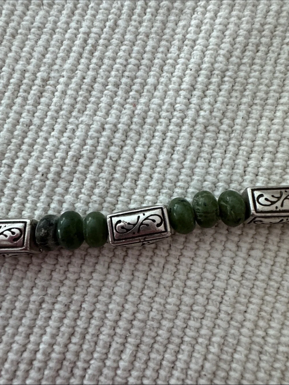 Green Beaded Silver-Accent Bracelet with Heart Charm - Picture 5 of 11